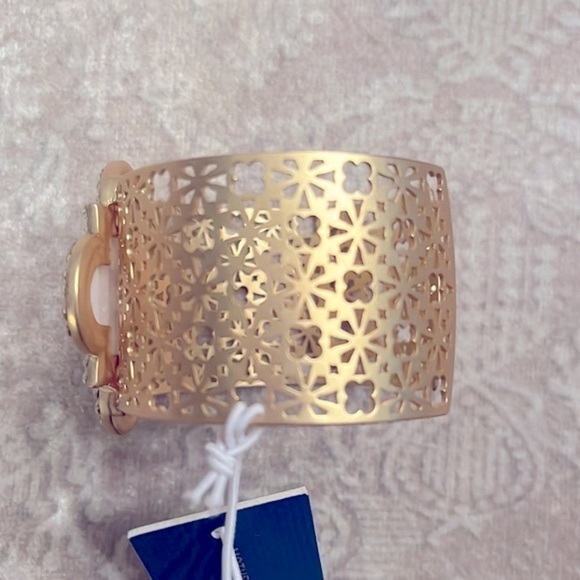 Brand New Parker Rose Mother of Pearl Gold Tone Adjustable Cuff Bracelet - Picture 10 of 16